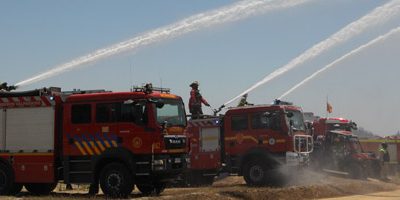 Bomberos-LagoPenuelas200